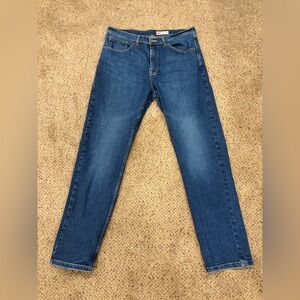 Wrangler Men's Classic regular taper blue jeans